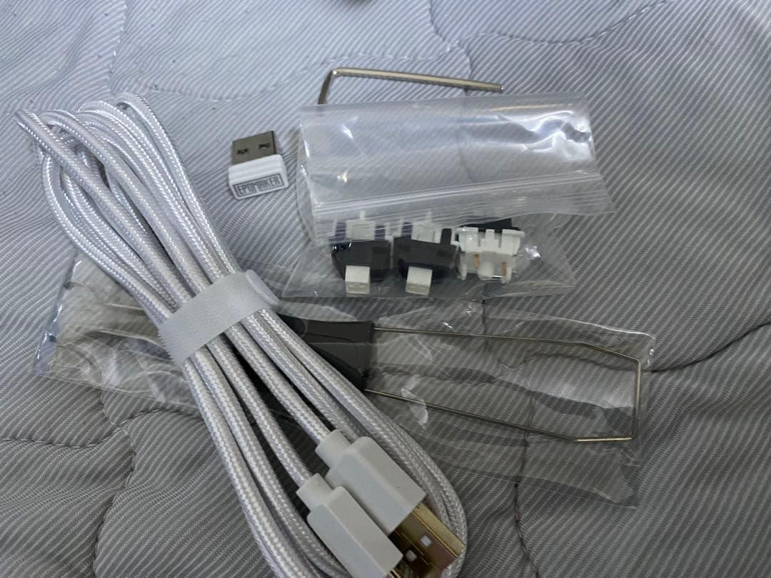 EPOMAKER P65 ワイヤレス メカニカルキーボード フルアルミ筐体①