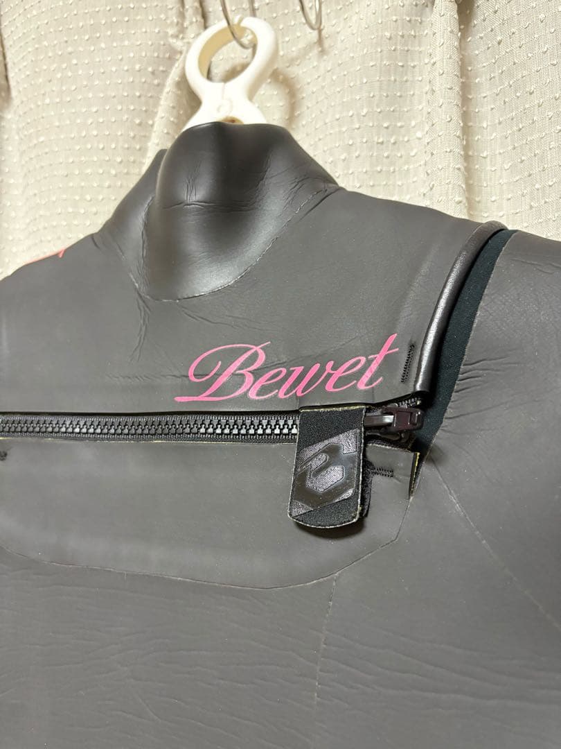 BEWET(ビーウェット) 5×3mm セミドライ レディースMサイズ 相当