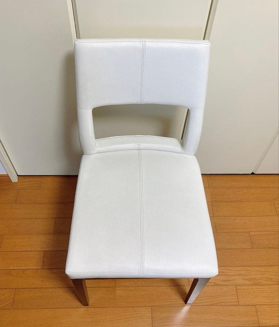 IDEE イデー ダイニングチェア 綺麗な真っ白 カフェ サロン 映えるチェア③
