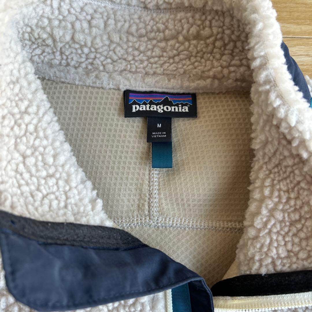Patagonia フリースベスト Mサイズ クリーム