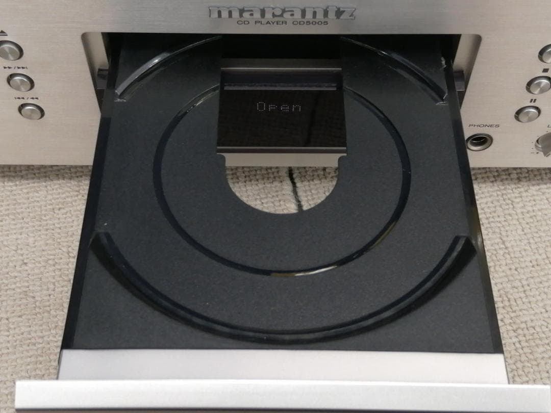 【中古品】MARANTZ CDプレーヤー・CDチェンジャー CD5005