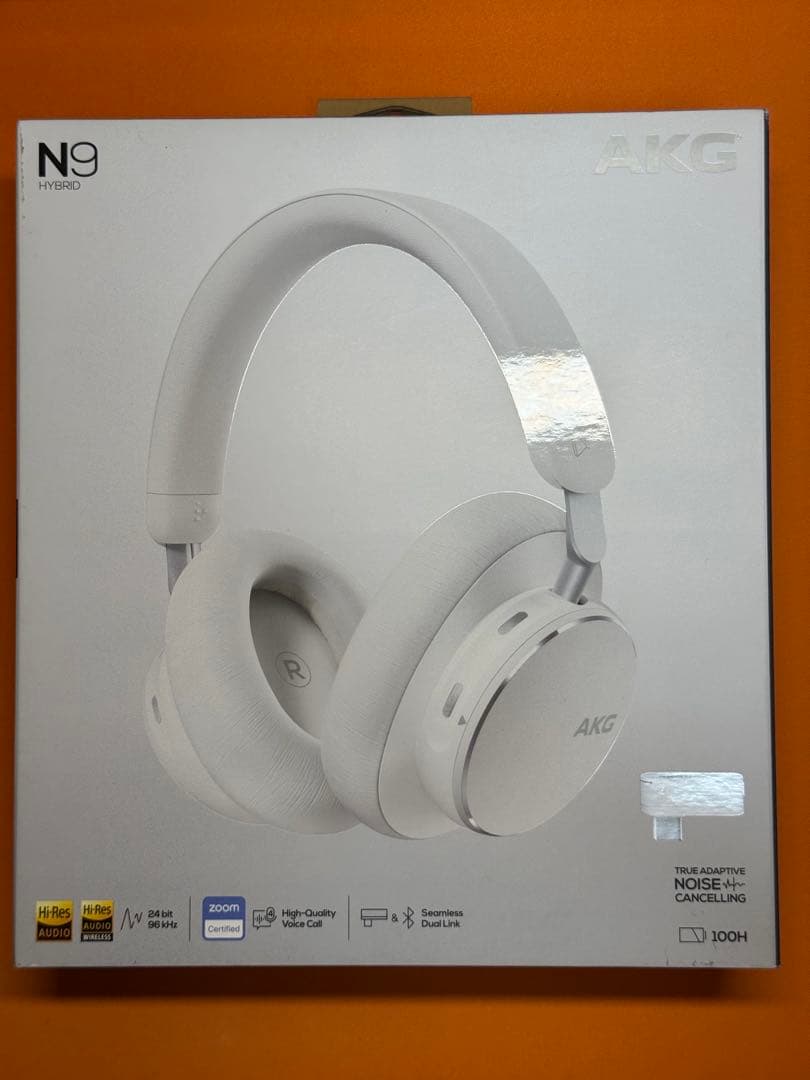 AKG N9 Hybrid ワイヤレスヘッドホン