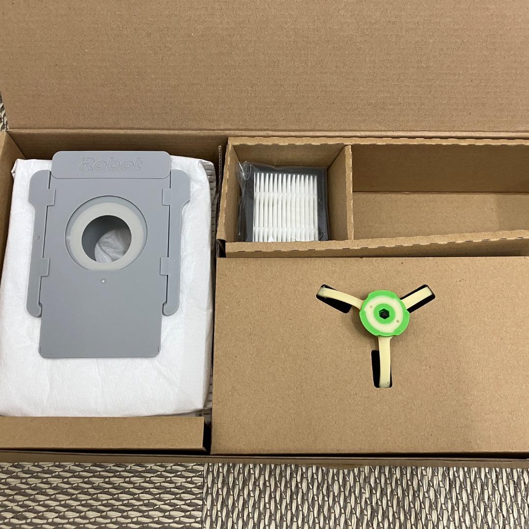 iRobot Roomba ルンバ i7 ブラック ロボット掃除機 動作確認済