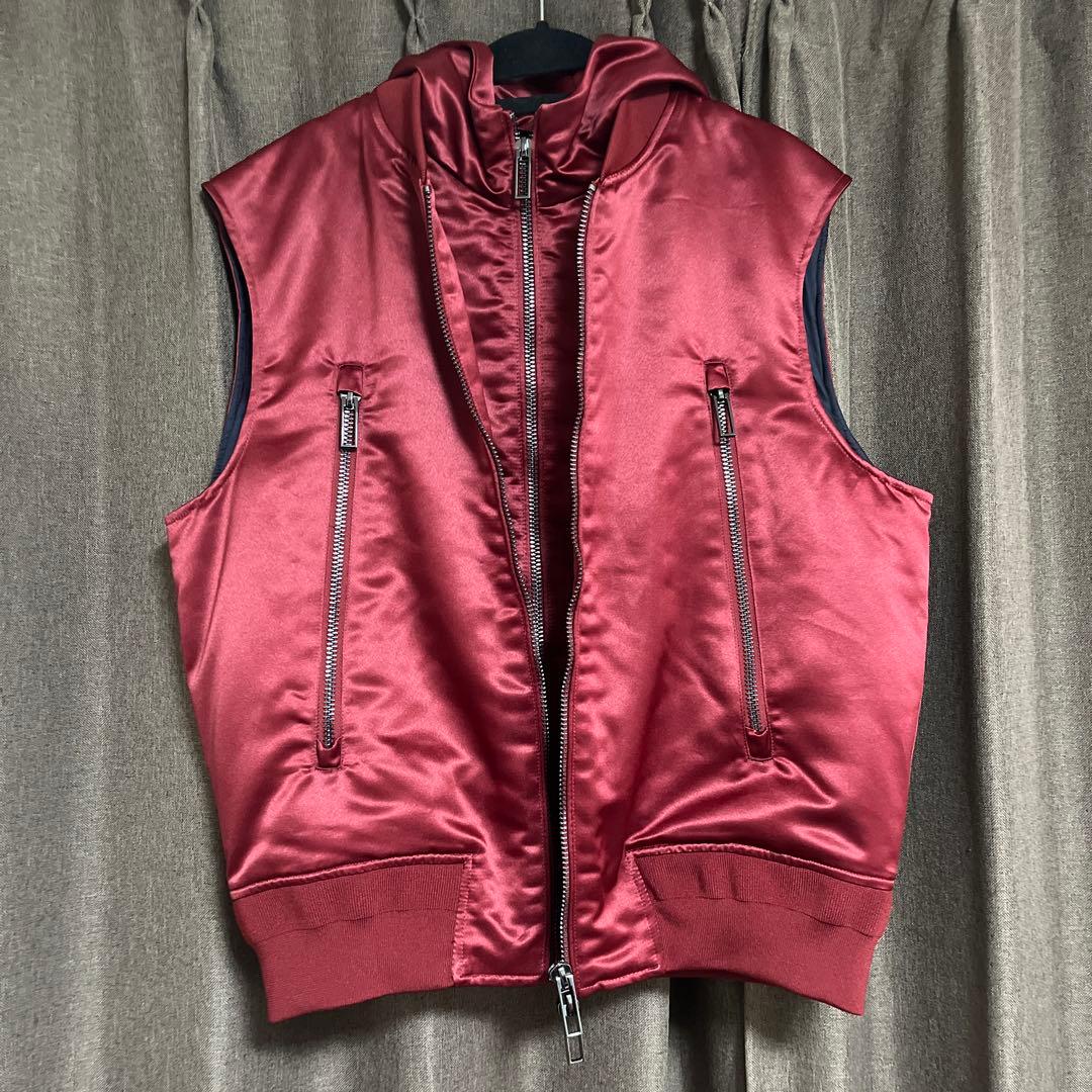 Emporio Armaniダウンベストサイズ50