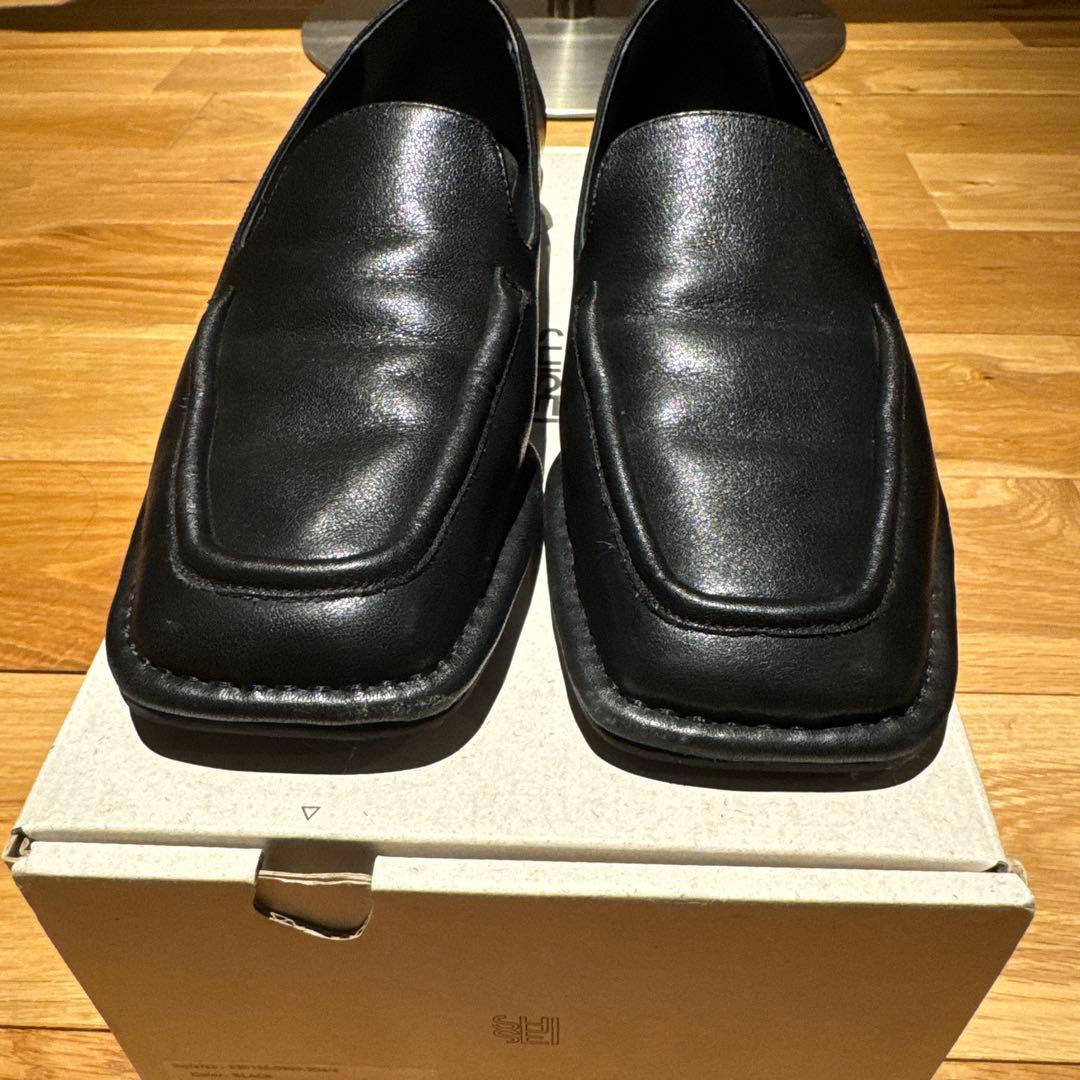 SHISEI シーセイ　SQUARE LOAFERS BLACK