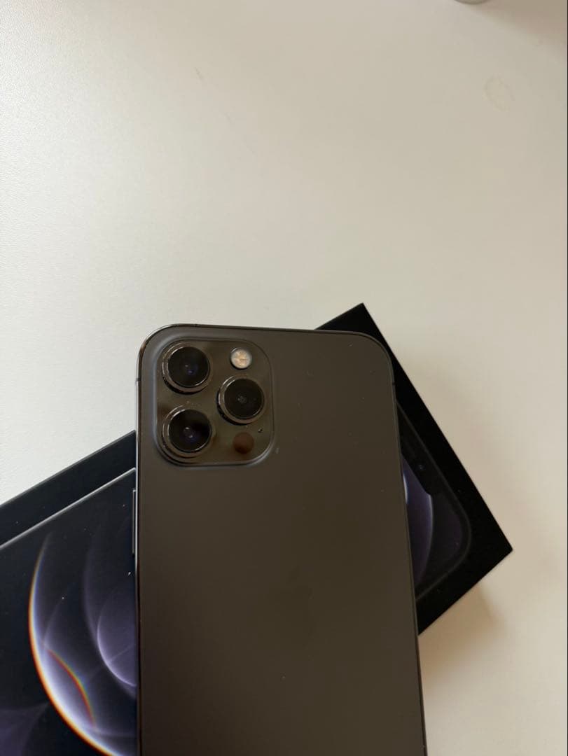 かんな⚠️ iPhone12 pro max 256GB