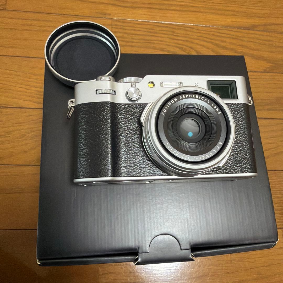 美品 Fujifilm X100VI コンパクトデジタルカメラ