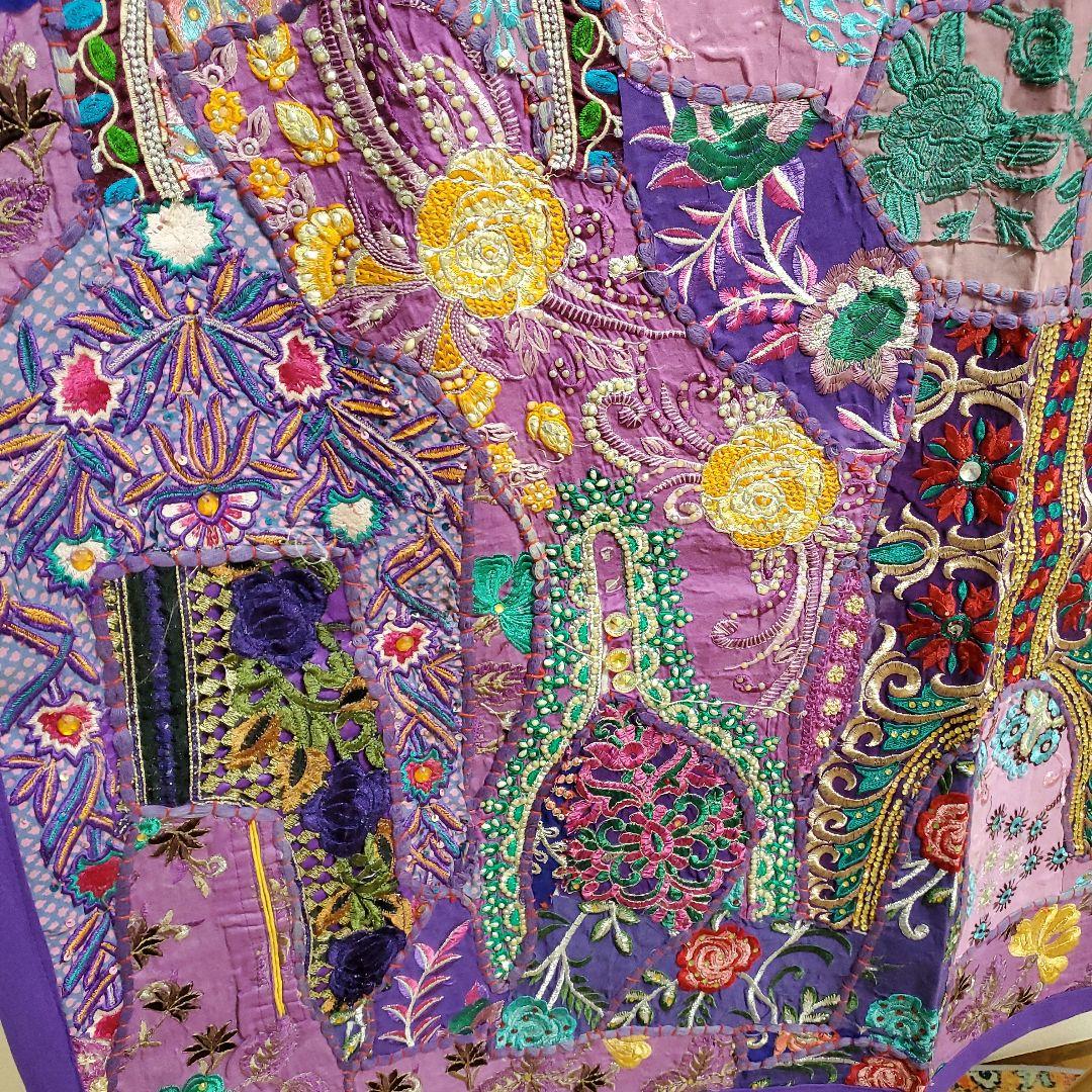 ウォールアート　パープル　ヴィンテージサリー　リメイクタペストリー