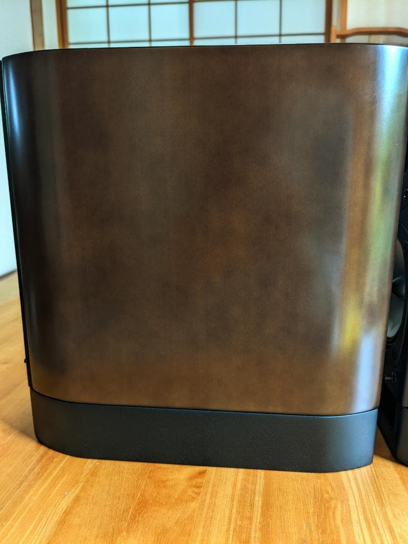 美しい形状と音を持つ ONKYO D-112EXTスピーカーペア