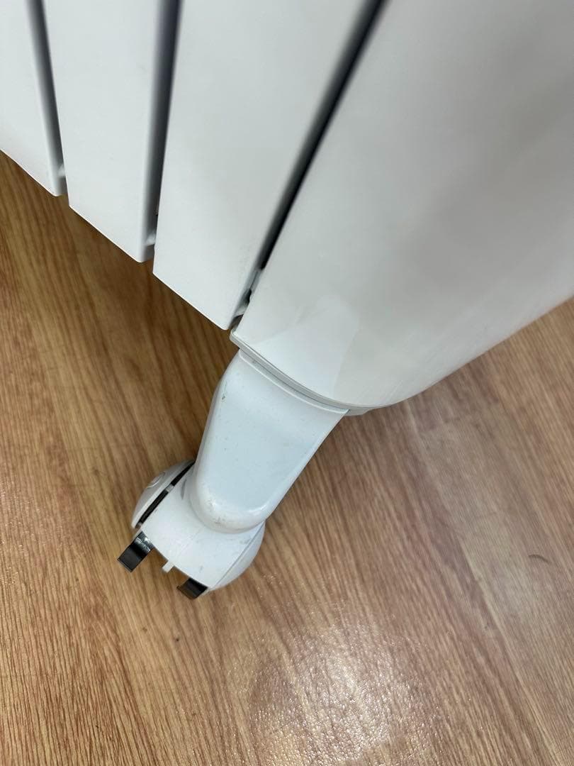 美品 デロンギ ベルカルド rhj75v0915-gy  ヒーター リモコンあり