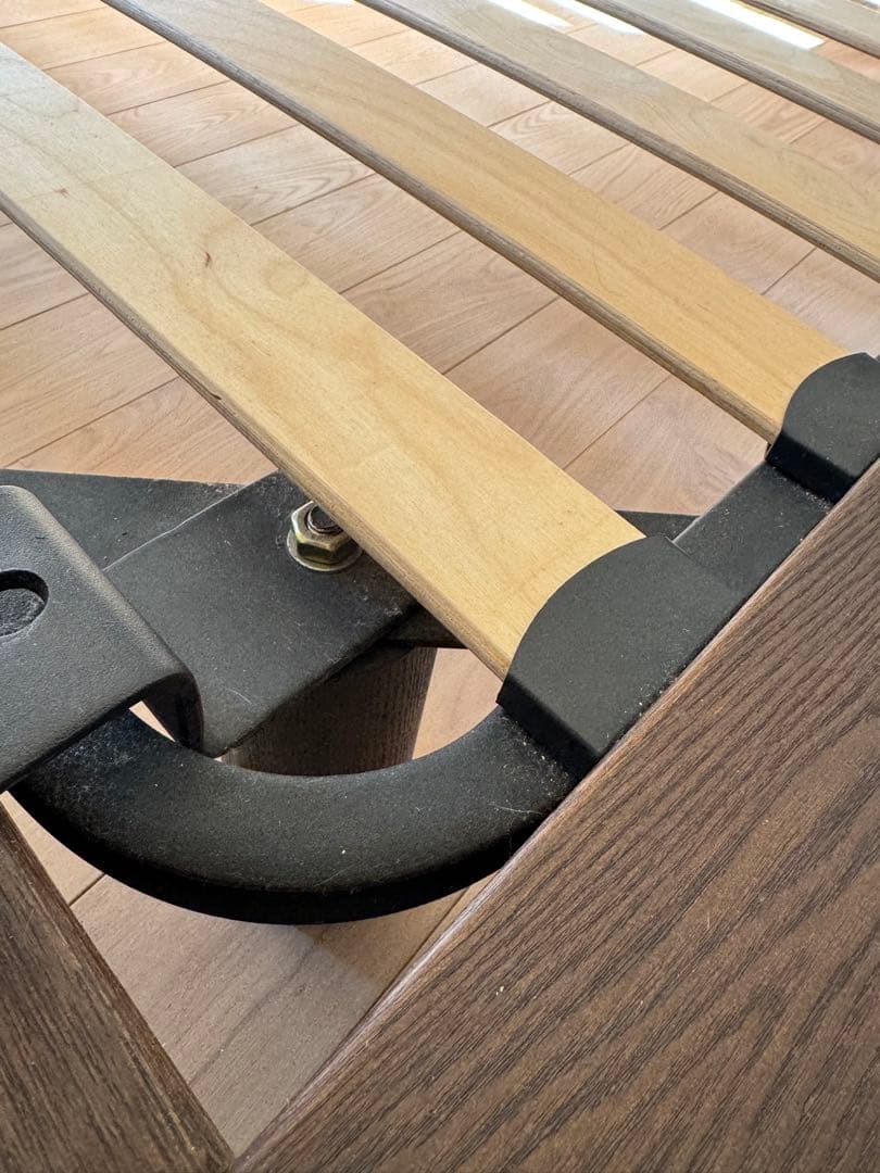 無印良品　ウォールナット ダブルベッドフレーム　ヘッドボード付き　旧商品