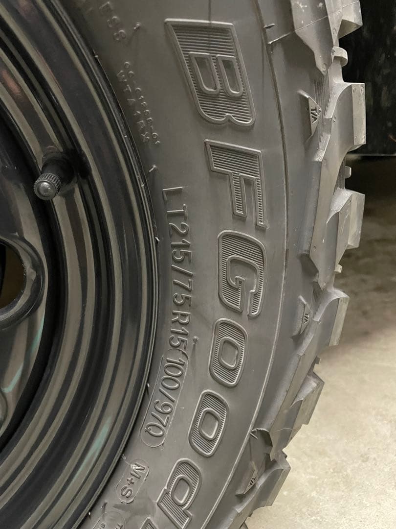 ②ジムニーシエラ 純正15インチホイール グッドリッチ　215/75R15
