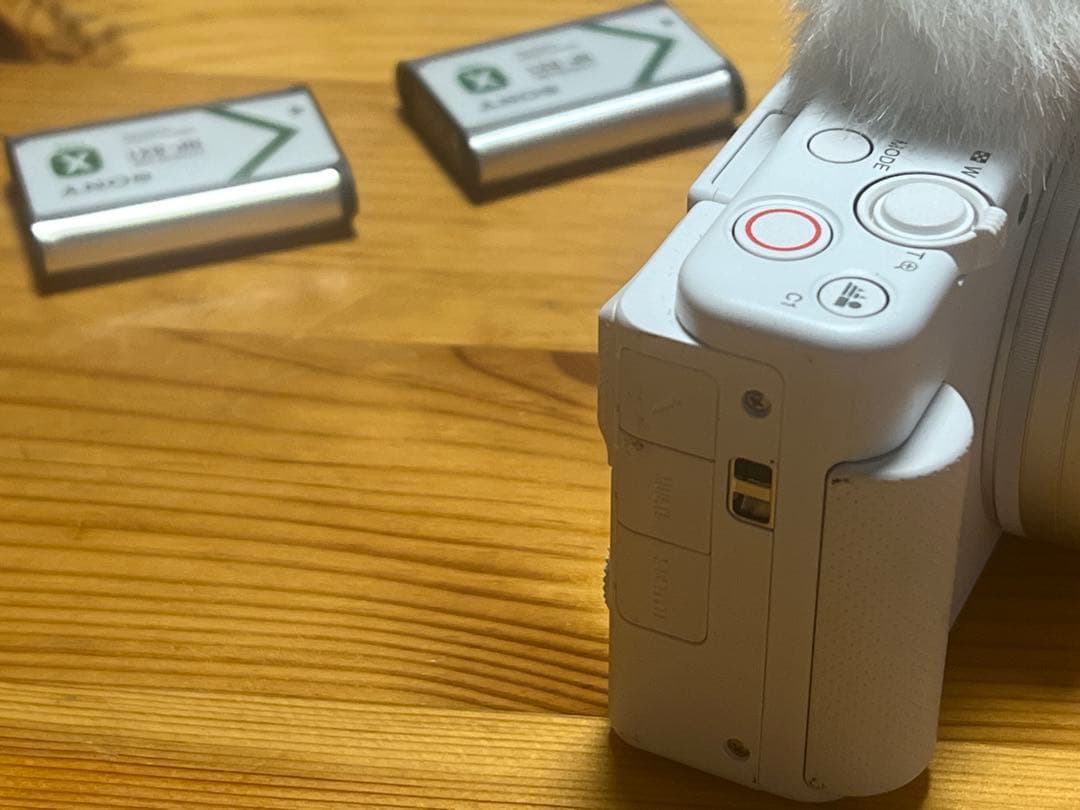 SONY VLOGCAM ZV-1 ホワイト