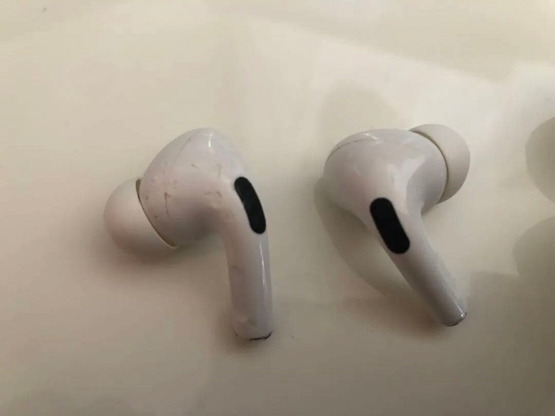 Apple製AirPods Pro 第1世代 動作確認済｜傷ありA