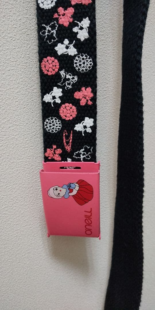 29 値下げ‼️ONEILLスキーウェア上下ベルトの3点セット ゴーグルオマケ✨