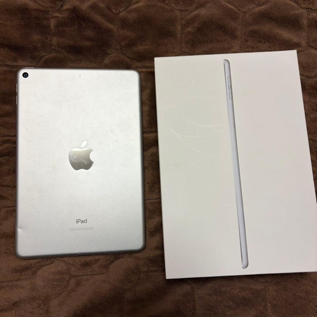 ナ*）様 iPad mini 第5世代 WiFi 256GB 付属品あり