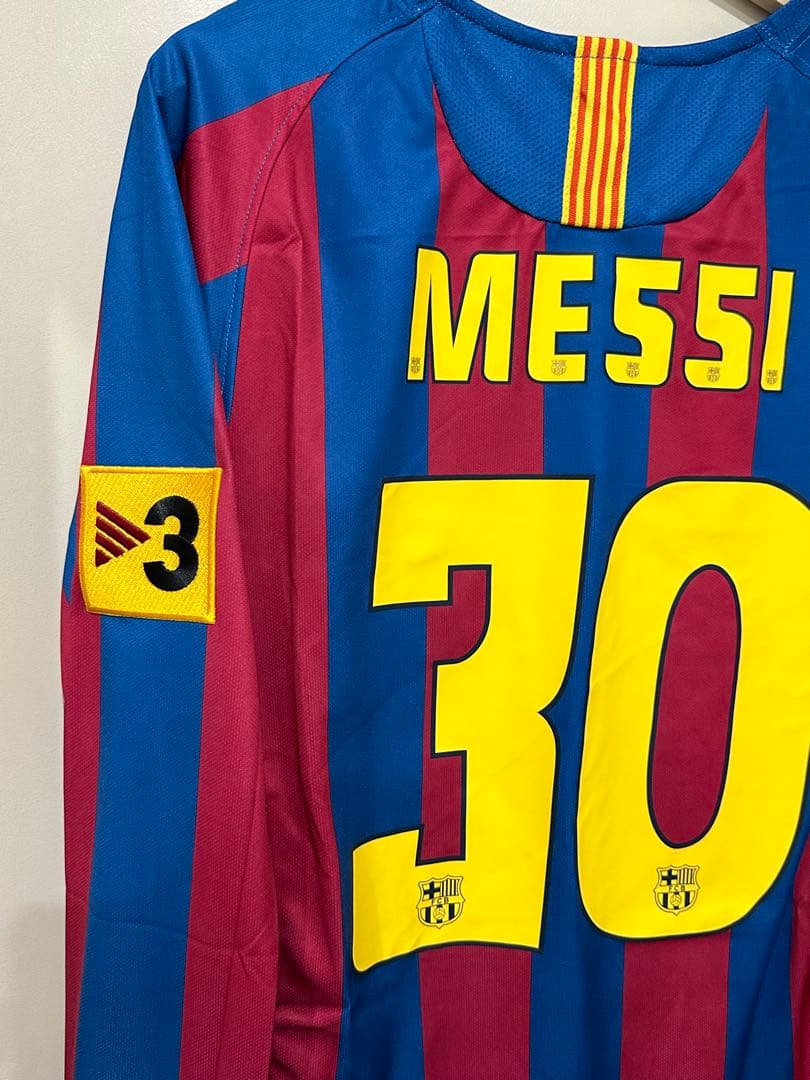 バルセロナ05/06シーズンのリオネル・メッシのホームユニフォーム
