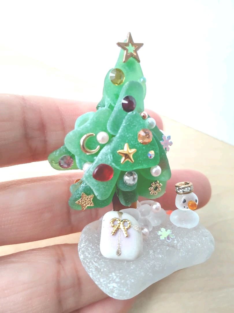 シーグラスアート　ミニ立体アート　クリスマスツリー　フィギュア　ミニチュア