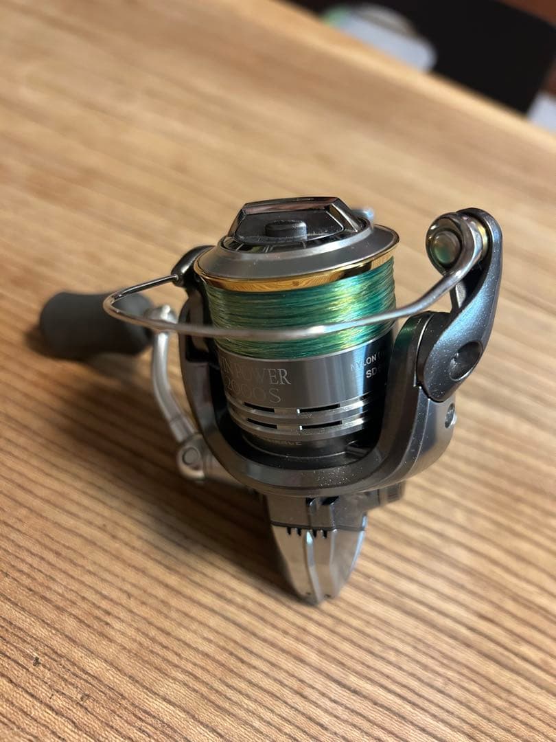 シマノ　SHIMANO 08ツインパワー　C2000S