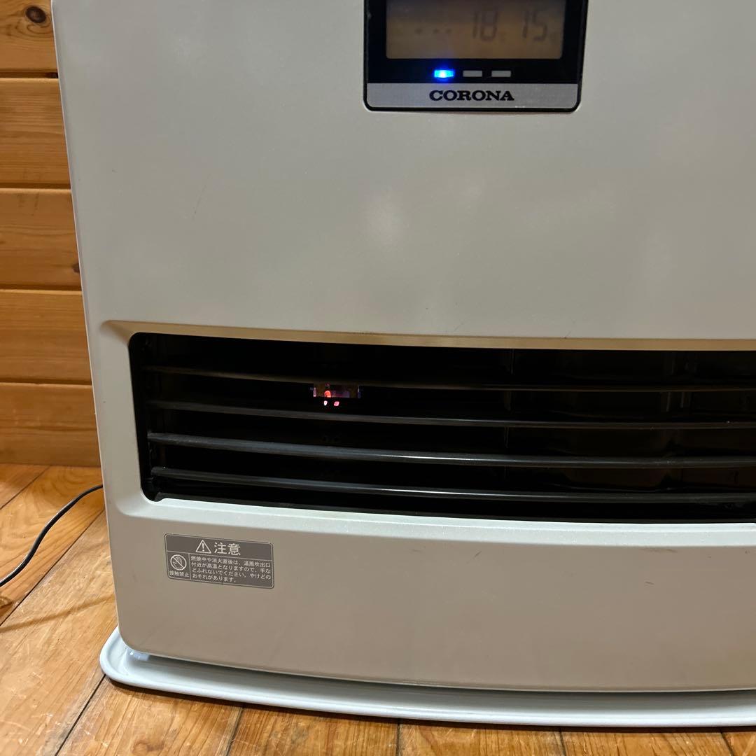 ￼￼￼シャッター式コロナ石油ファンヒータ －FH-EX4611BY 2011年製