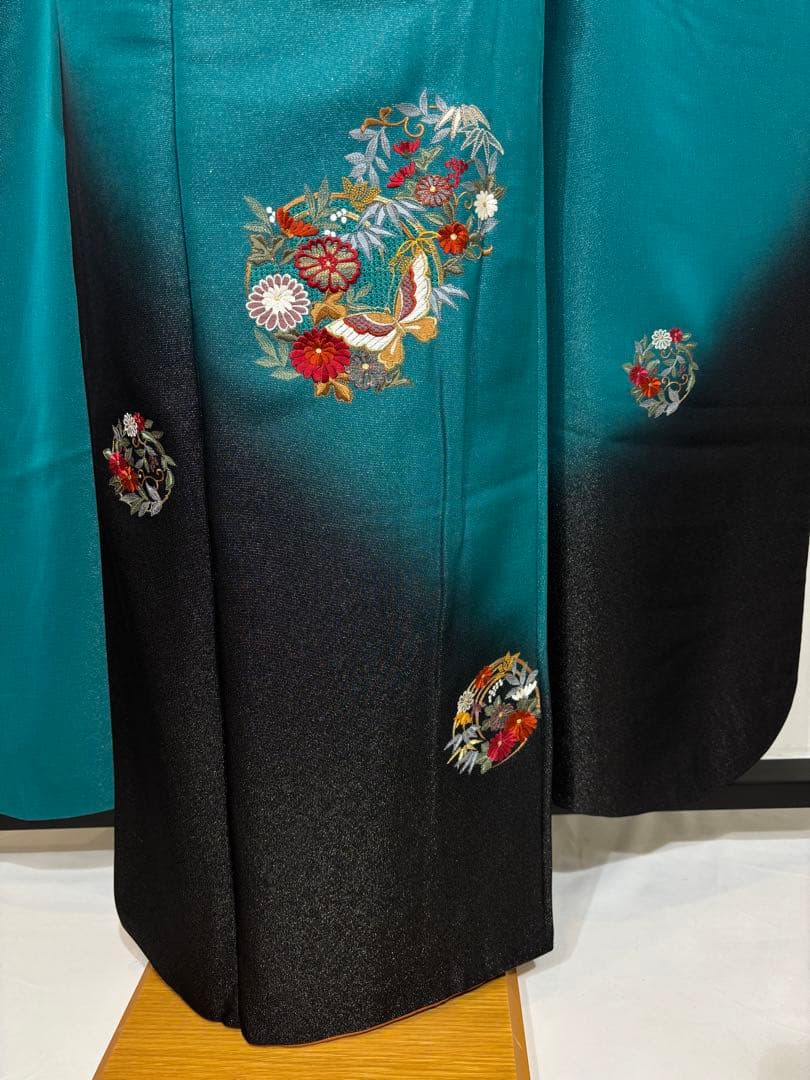 【豪華】振袖　青緑　刺繍　スワトウ　成人式　正絹　身丈154 裄丈65 f7