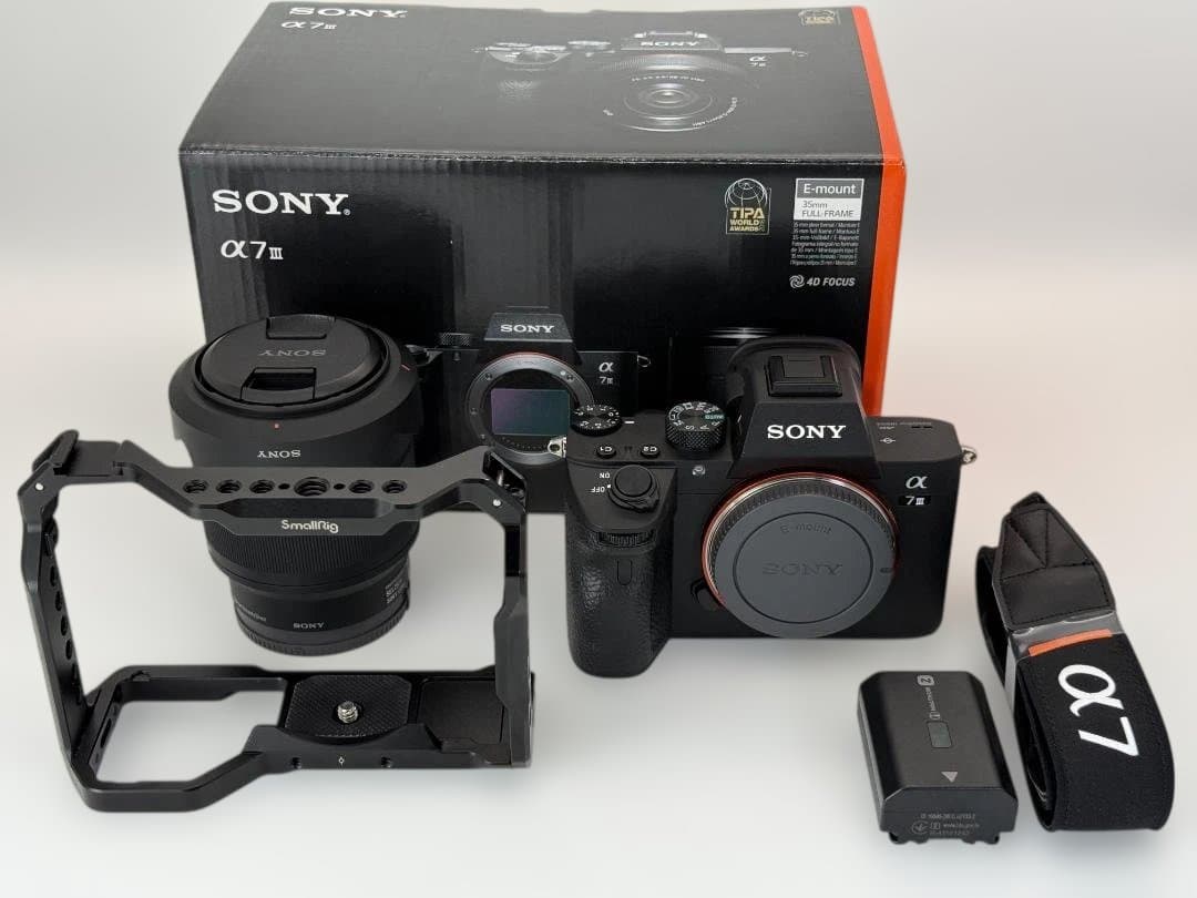 SONY α7III レンズキット 新品同様/SmallRig付