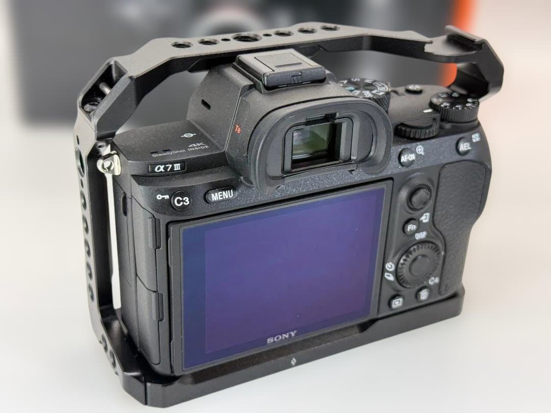 SONY α7III レンズキット 新品同様/SmallRig付