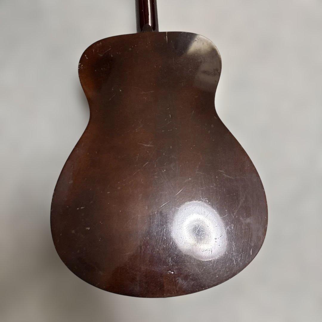 ヤマハFG-110 アコースティックギター赤ラベル弦高調整済み