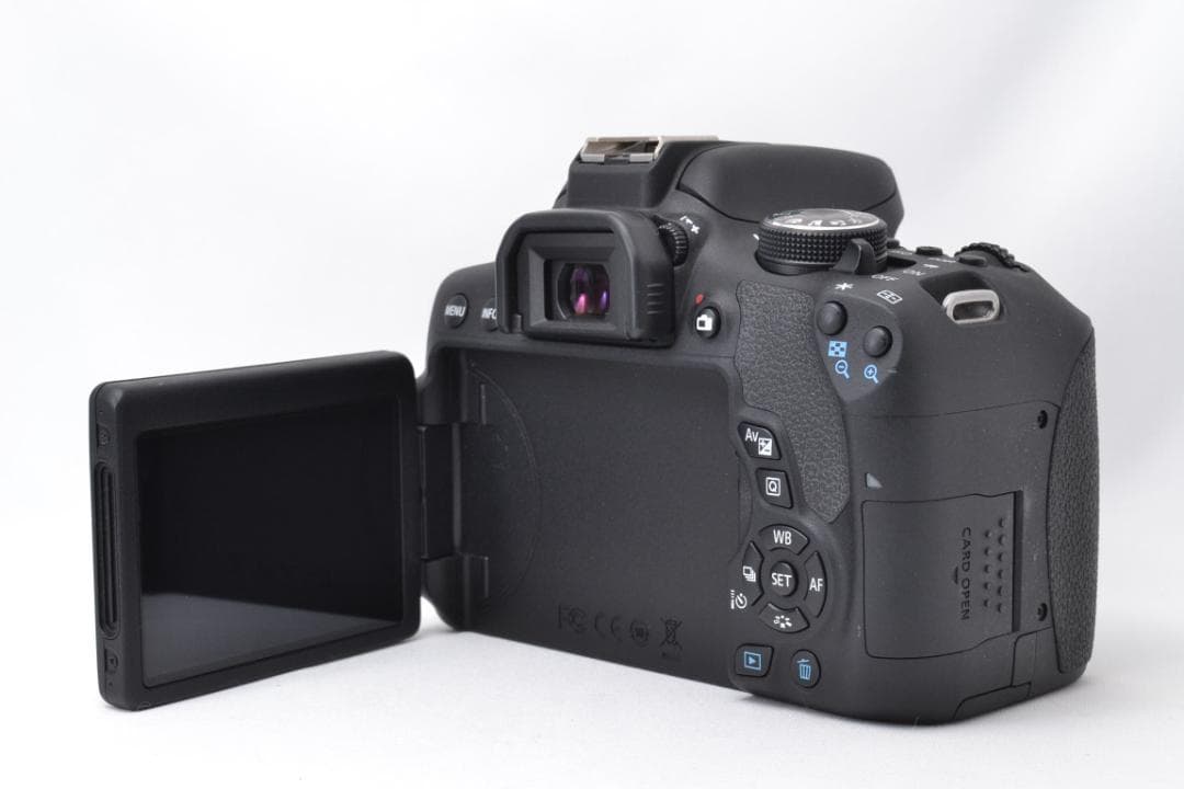 ≪ S数592回 ≫ キャノン　Canon Kiss X8i レンズキット