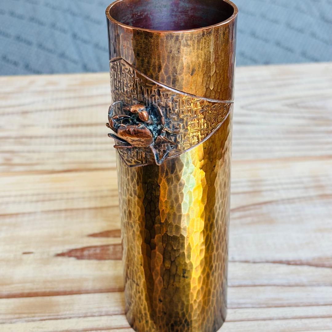 島藏　牧島蔵　沢蟹　蟹　鎚起銅器　花入　花瓶　花器　銅製花瓶　佐渡　新潟県　玉川