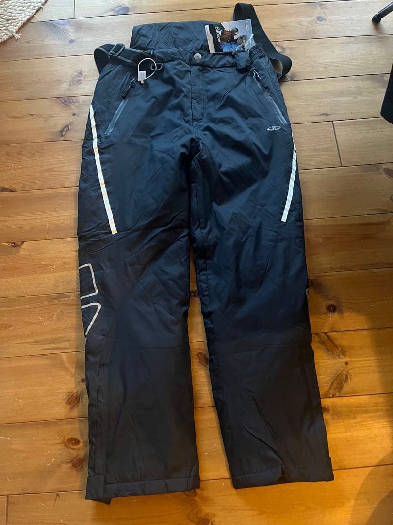 未使用スキー　スノーボードウェア