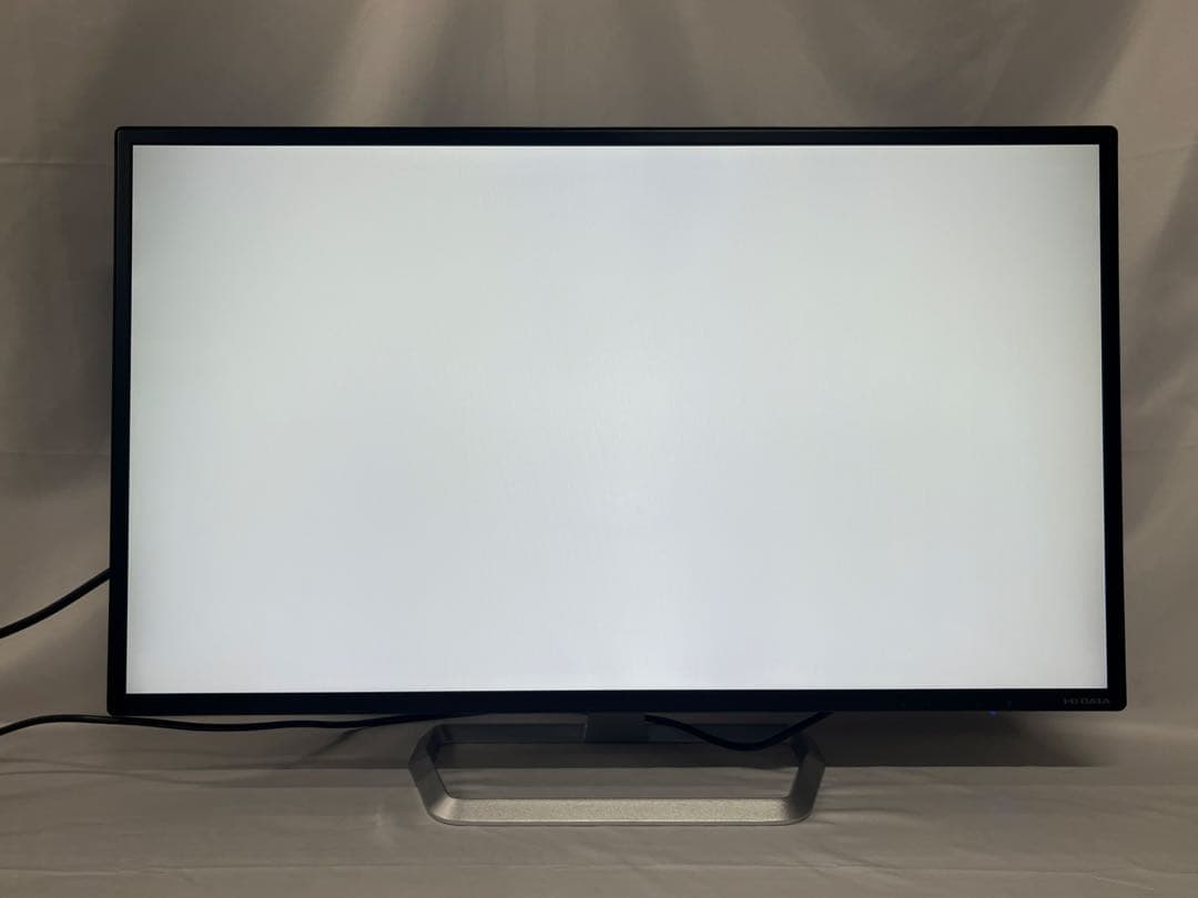 IODATA DF321XDB 31.5インチモニター　内蔵スピーカー有り