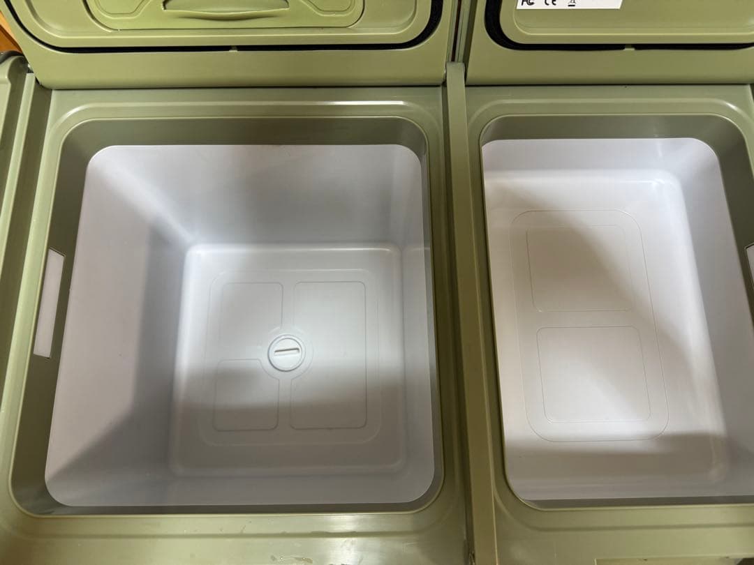 THORR ポータブル冷蔵庫　オリーブ＆ダークグレー 30L