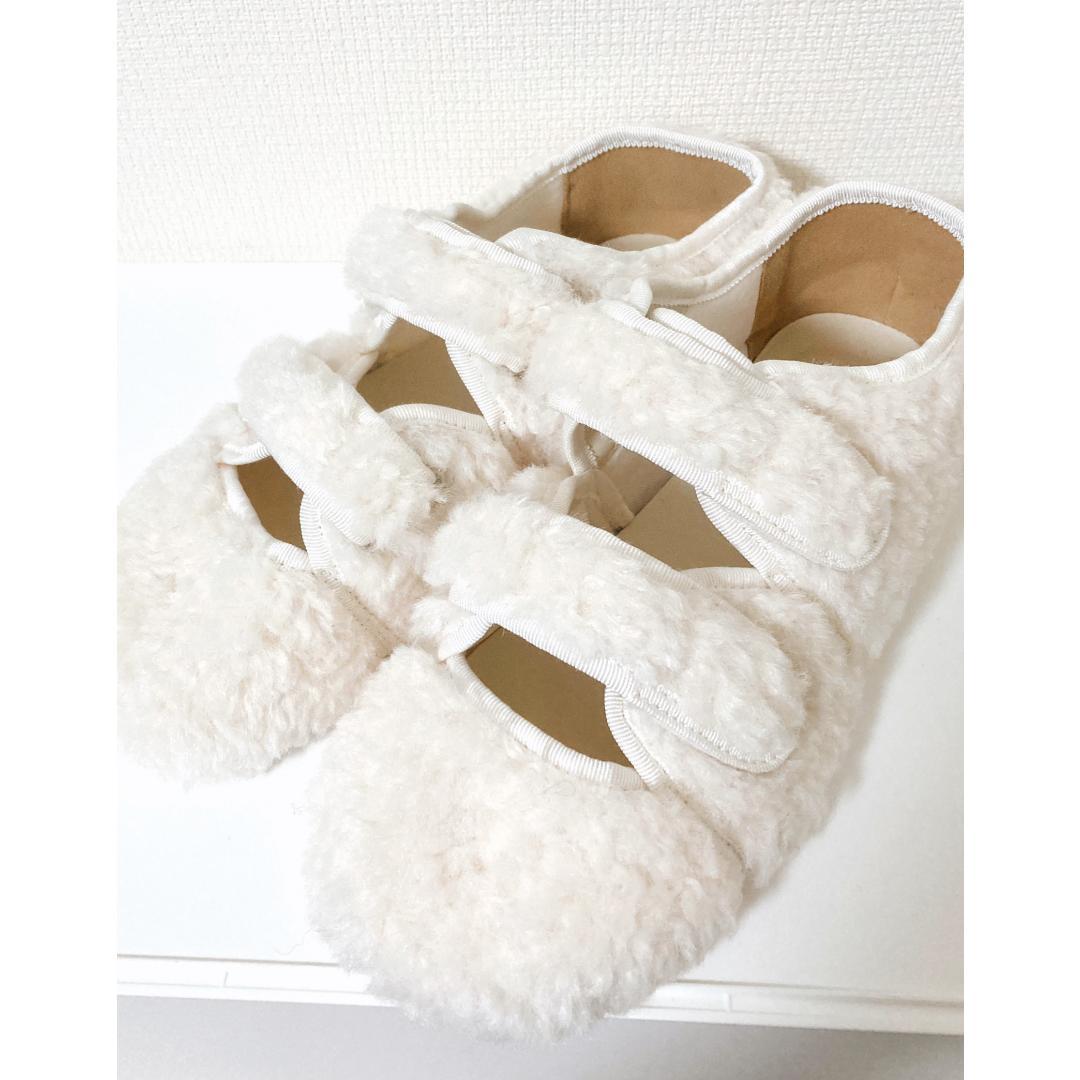 merry jenny 新品 ホワイト Mサイズ フェイクファーベルクロシューズ