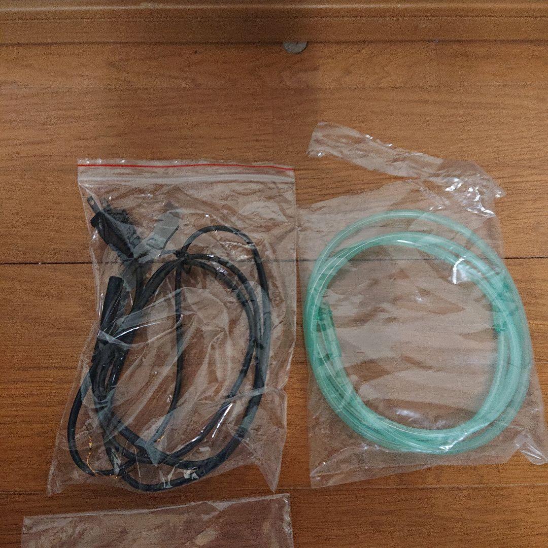 みぃ IKOU製 家庭用酸素発生器 1台、酸素室込み