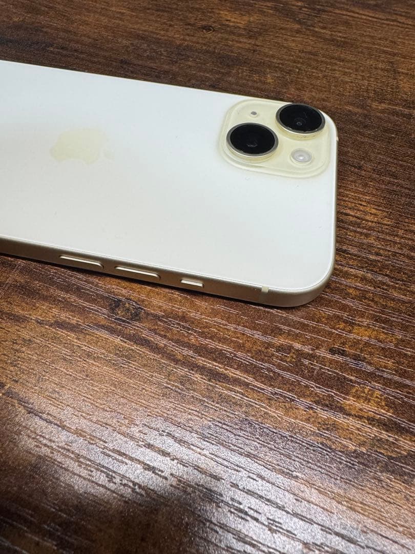 Apple iPhone15 イエロー 128GB 香港版 デュアルSIM