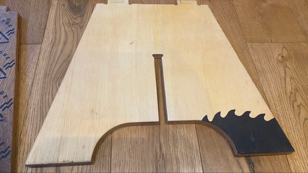 Grindlodge グラインドロッヂ　スツール