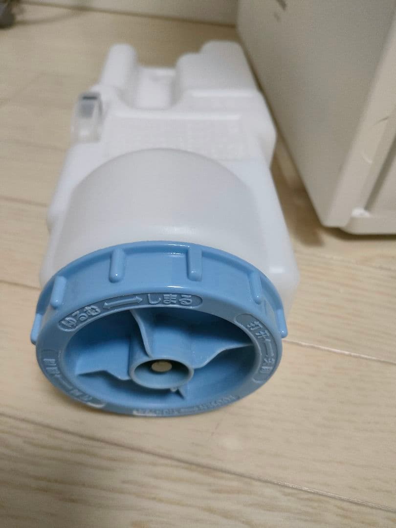 パナソニック　ジアイーノ　次亜塩素酸空間除菌脱臭機　F-MV2100 2020年