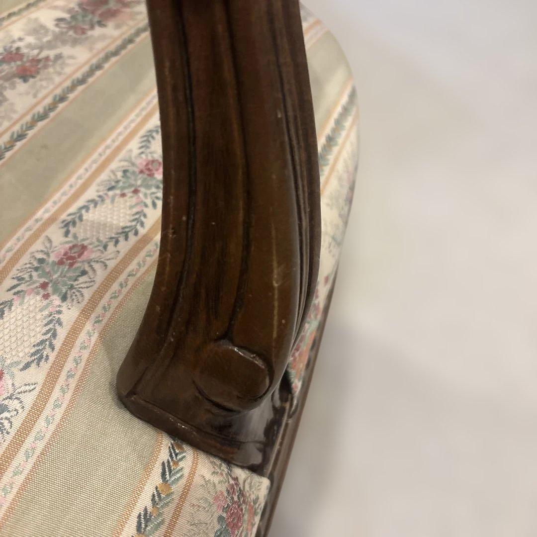 ロココ調　 イタリア　クラシック　猫脚　２人掛けソファ　アームチェア　ラブソファ