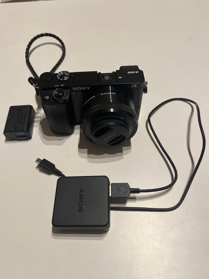 SONY α6000 ミラーレス一眼 24.3MP
