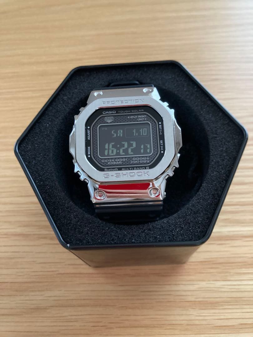 時計 GMW-B5000-1JF