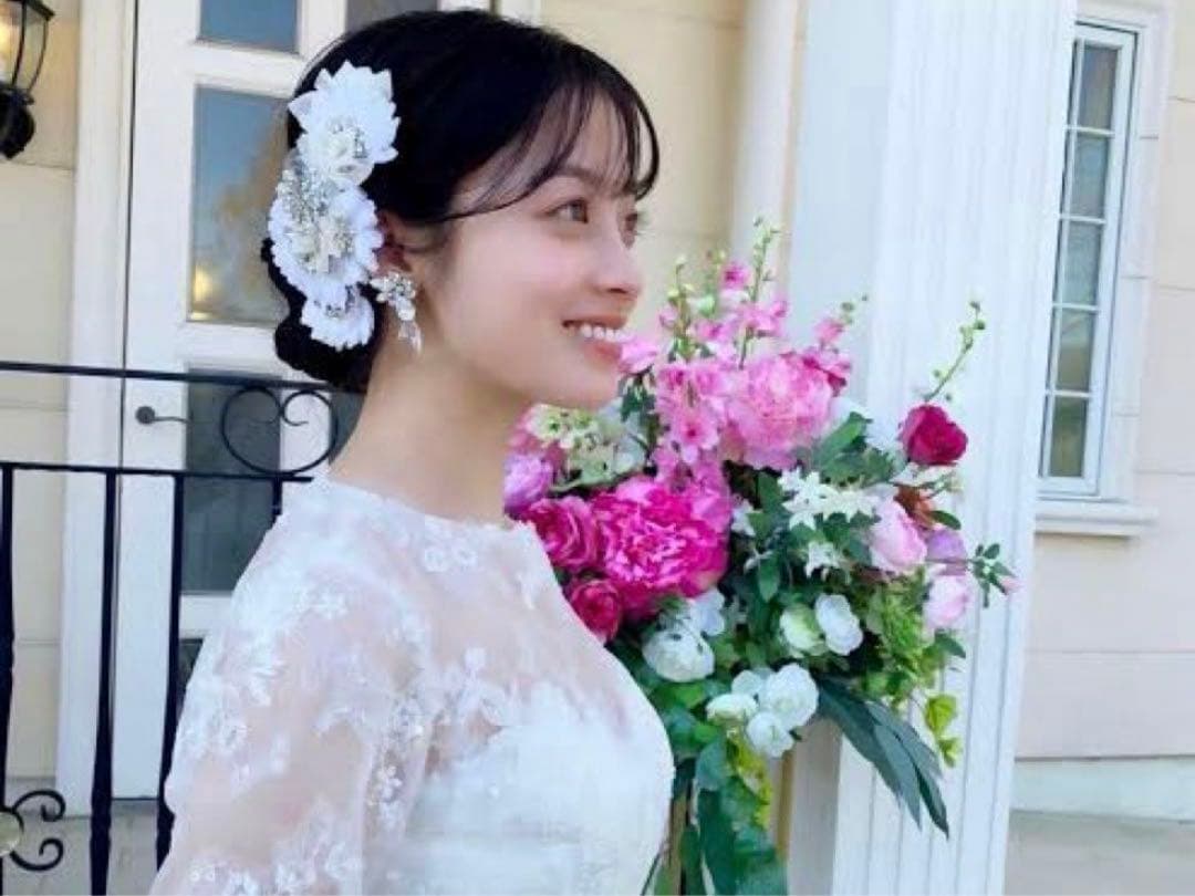 橋本環奈着用 tamara ヘッドドレス ブライダル