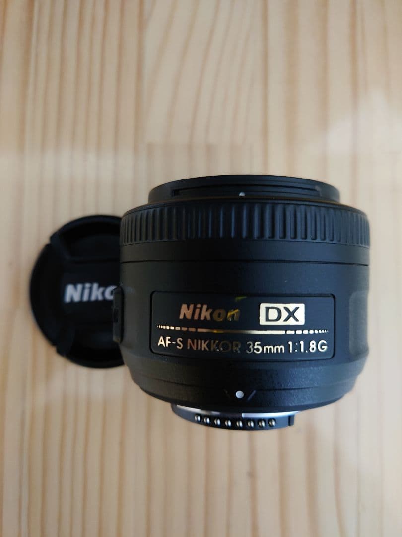Nikon ニコン AF-S DX NIKKOR 35mm F1.8G フード付