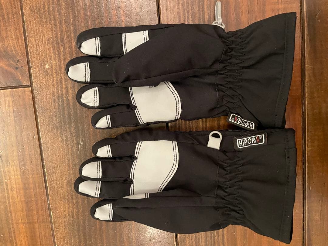 Burtonキッズ　スノボウェアXS