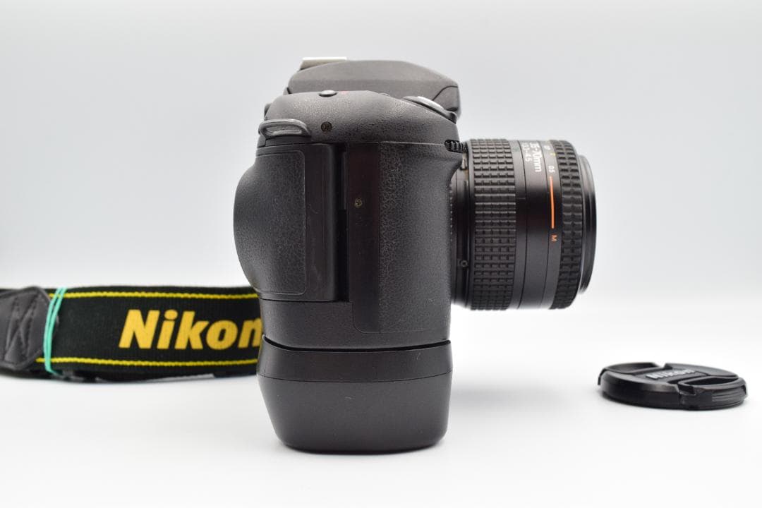 フィルムカメラ Nikon F80S AF NIKKOR 35-70mm