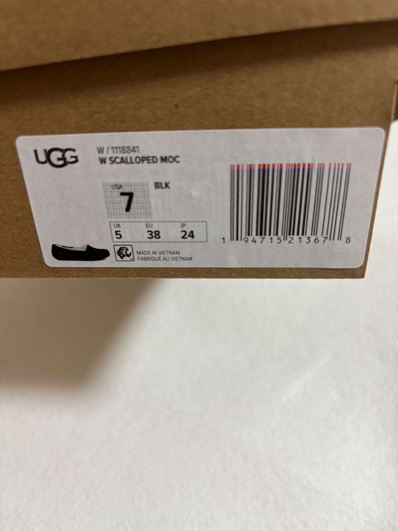 正規　UGG SCALLOPED MOC ブラック 7 アンスレー