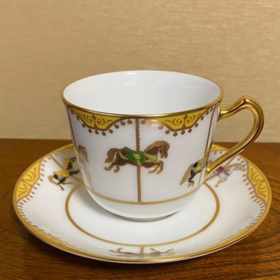 大倉陶園 うまくゆくトリオ　(コーヒーカップ＆ソーサー &20㎝ケーキ皿）