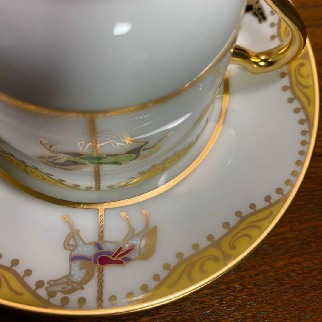 大倉陶園 うまくゆくトリオ　(コーヒーカップ＆ソーサー &20㎝ケーキ皿）