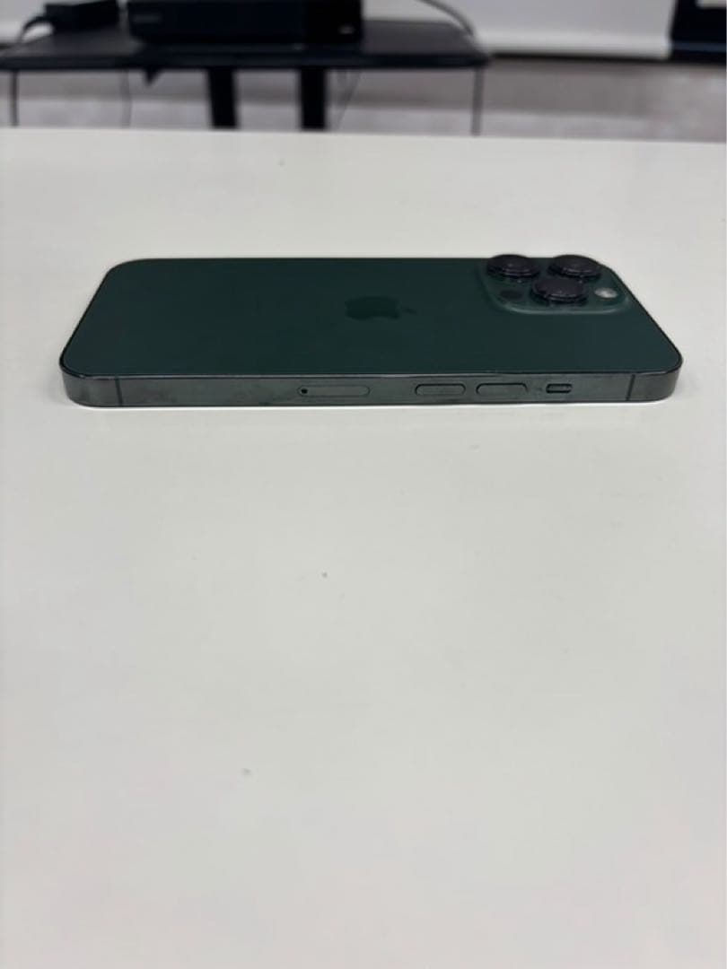 大久保陸 iPhone 13 Pro 128GB 本体のみ