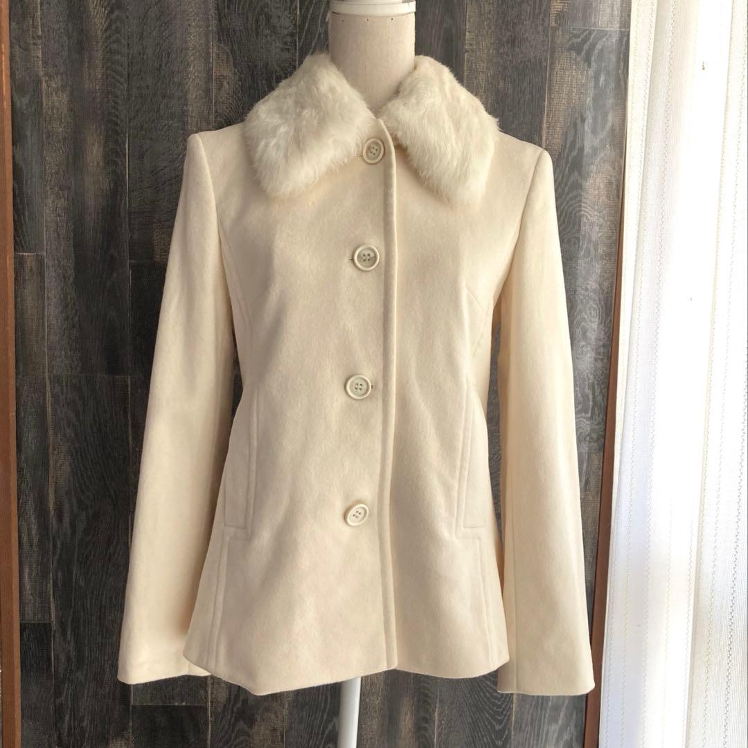 HUGO BOSS 美品 ジャケットコート ファー襟 ショート丈 オフホワイト